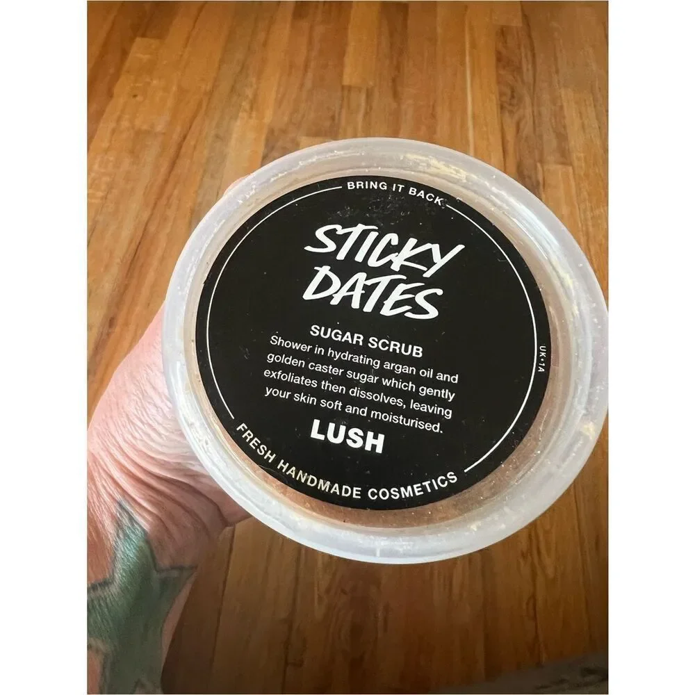 Lush UK Sticky Dates Sugar Scrub - 10.2 oz